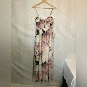 Trixxi dress‎